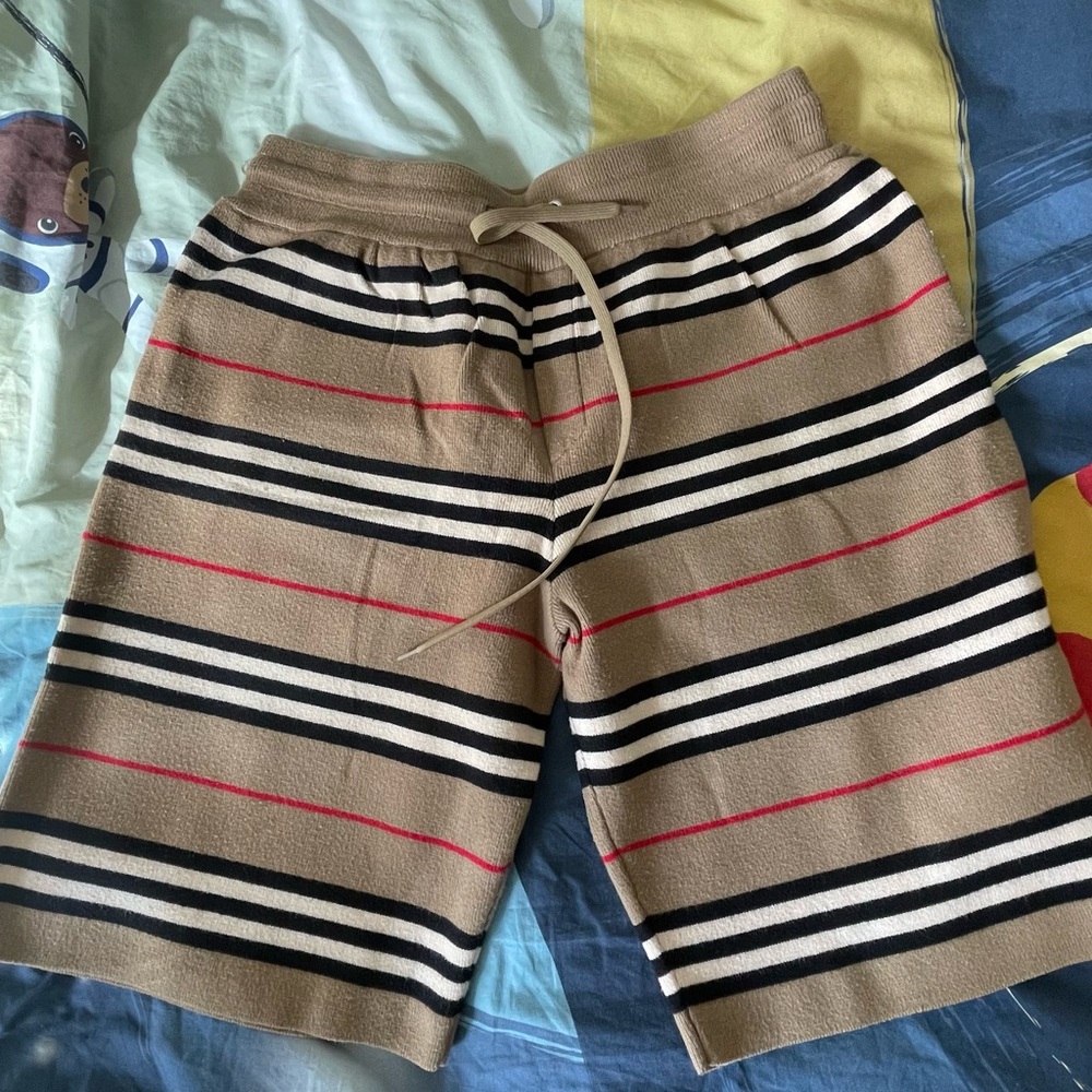 Burberry short